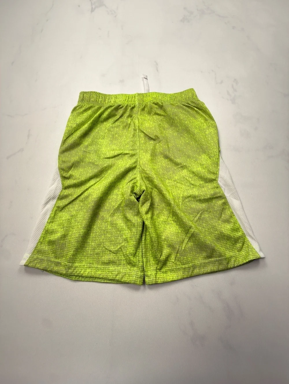 Nike Athletic Shorts Green Mesh Sport Performance - Boys L